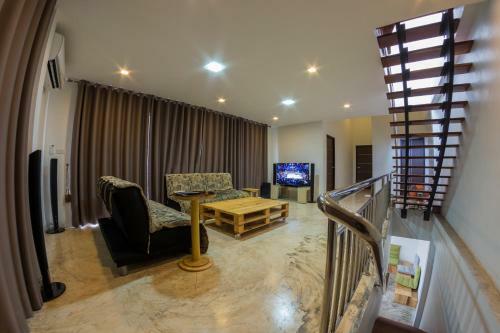 Maximize Luxury Apartment