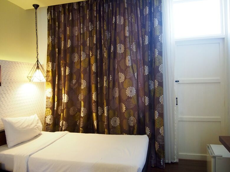 Hotel Retroasis