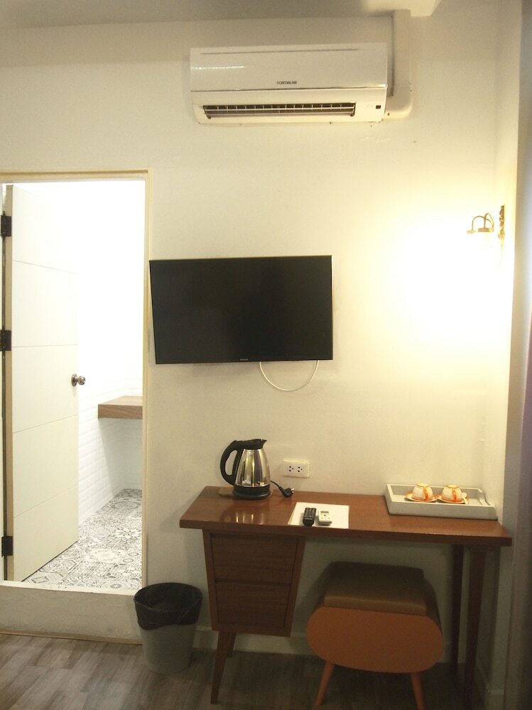 Hotel Retroasis