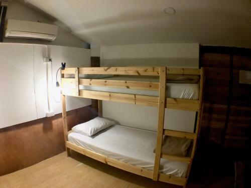Jao Hostel & Cafe