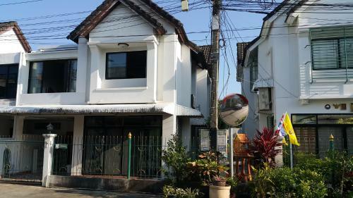 Punpun House