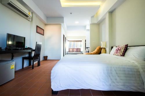 Hotel Jamadevi Lamphun