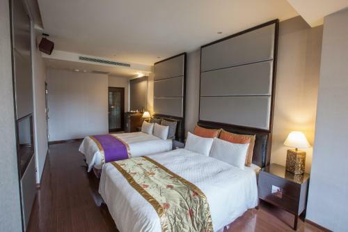 Spring Breeze Hotel