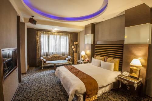 Spring Breeze Hotel