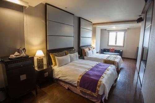 Spring Breeze Hotel