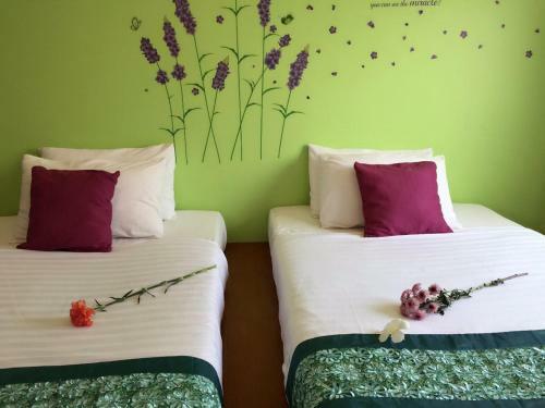 Hostal Klai Hat Inn