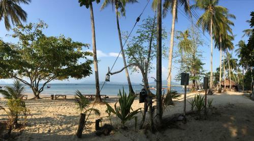 Koh Mook Coco Lodge