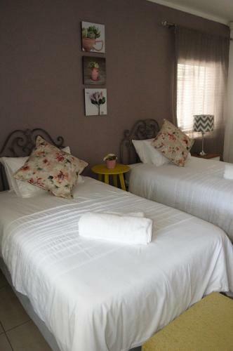 Hostal Vintage On Main