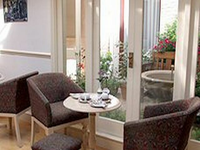 Abcone Hotel