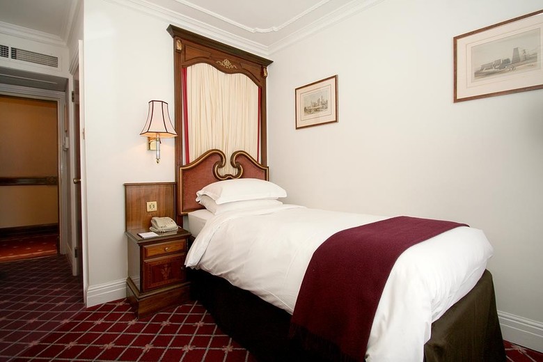 Hotel Rathbone