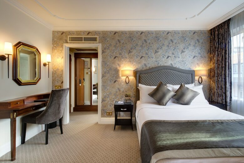 Hotel Rathbone