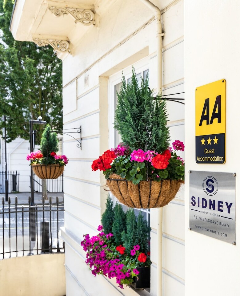 Hotel Sidney