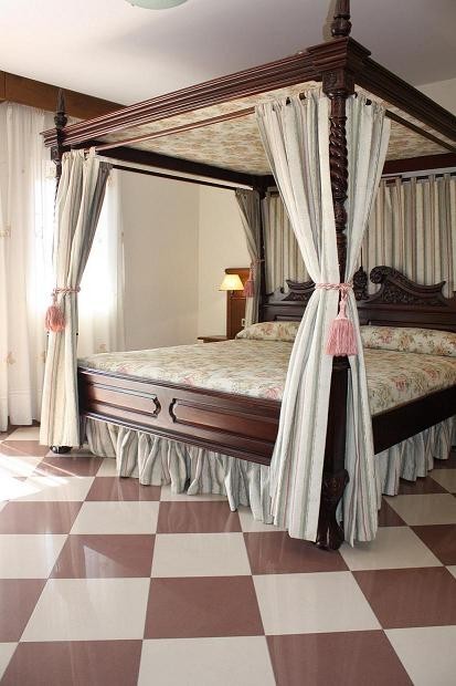 Hotel Avenida Tropical