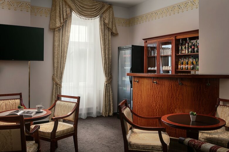Hotel Alqush Downtown