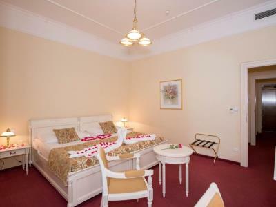 Hotel Alqush Downtown