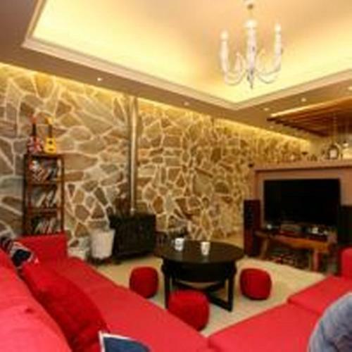 Bed & Breakfast Red Chimney Hostel