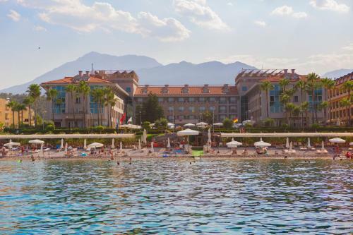 Hotel Fame Residence Kemer & Spa