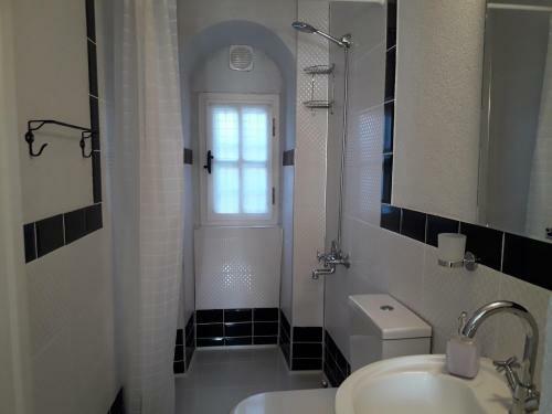 Hostal Madra House