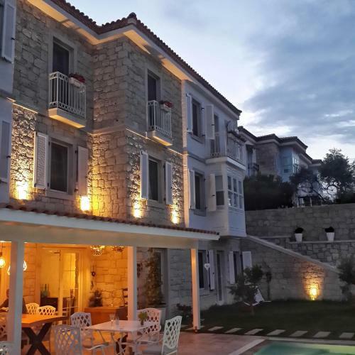 Hotel Peremere Alacati Otel