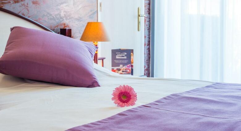 Ariane Hotel