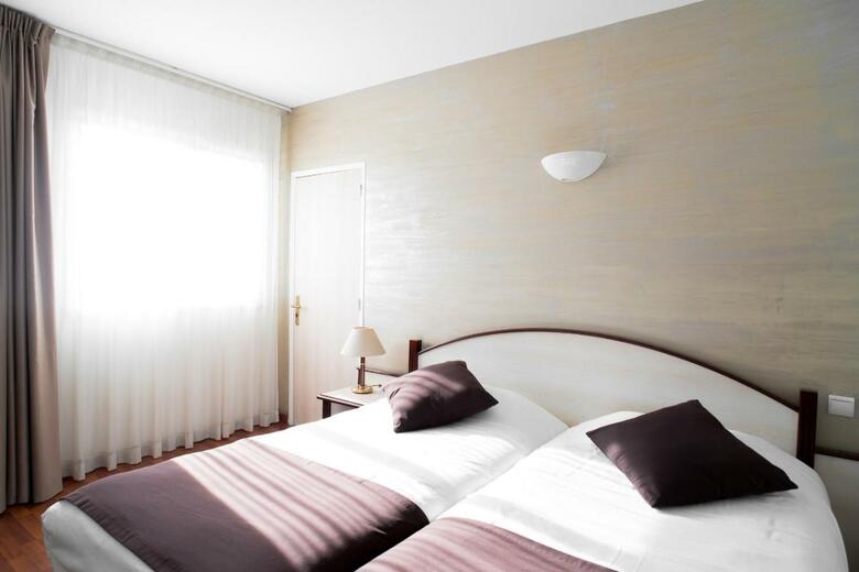 Ariane Hotel