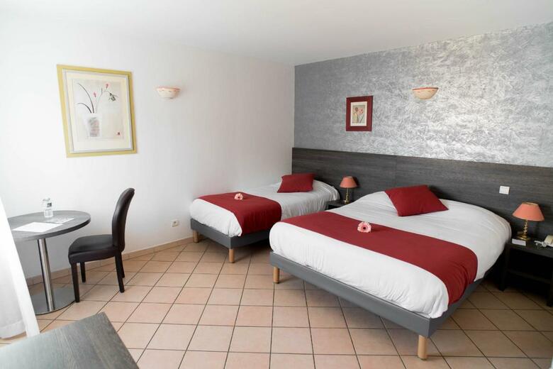 Ariane Hotel