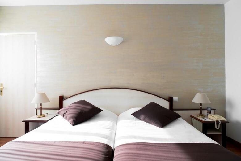 Ariane Hotel