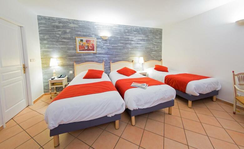 Ariane Hotel