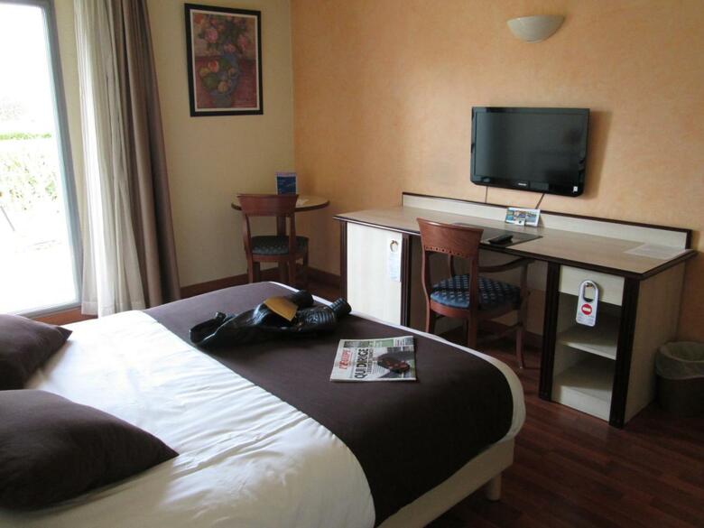 Ariane Hotel