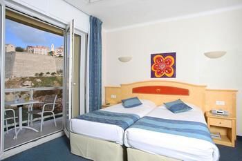 Hotel Logis Saint-christophe