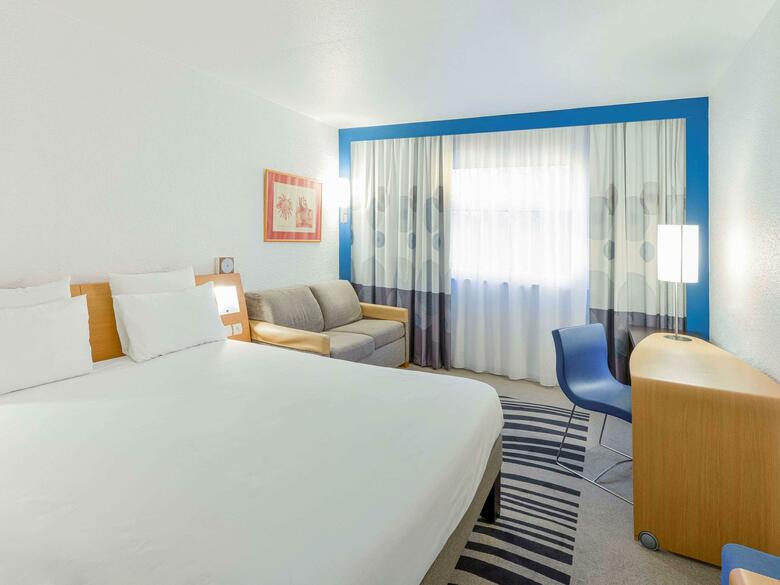 Hotel Novotel Lyon Nord Porte de Lyo