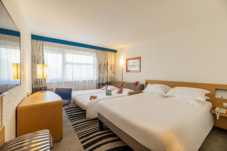 Hotel Novotel Lyon Nord Porte de Lyo