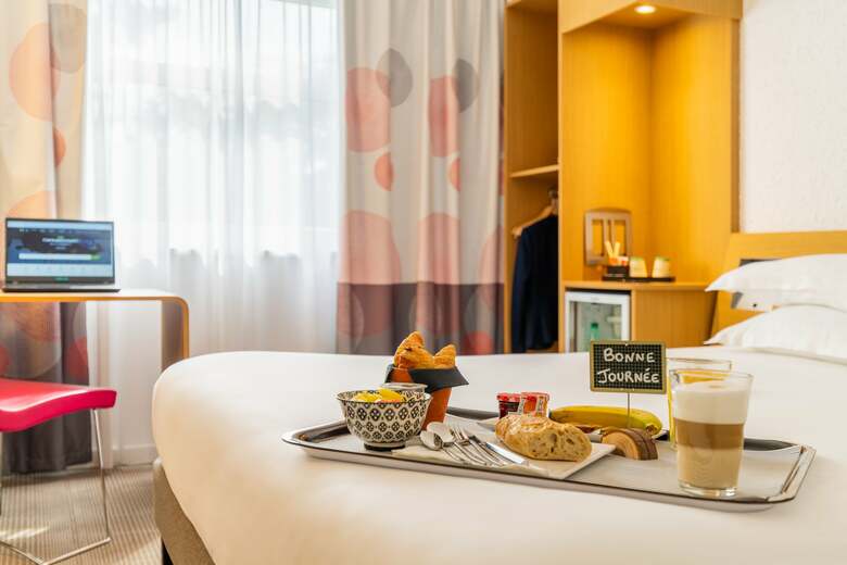 Hotel Novotel Lyon Nord Porte de Lyo