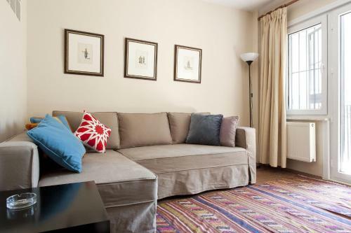 Aslan Apartments