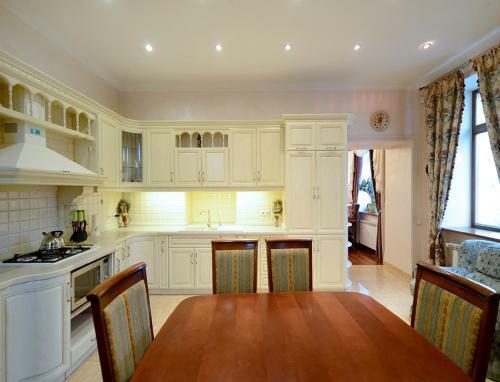 Apartamento Vip Penthouse On Lva Tolstogo