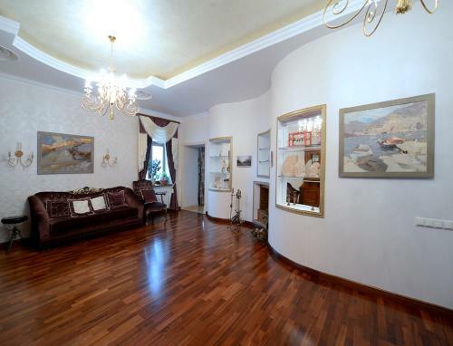 Apartamento Vip Penthouse On Lva Tolstogo