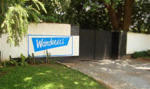 Wanderers Backpackers And Campsite