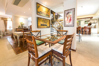 K�stem Hotel