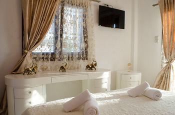 Greek Pride Hotel
