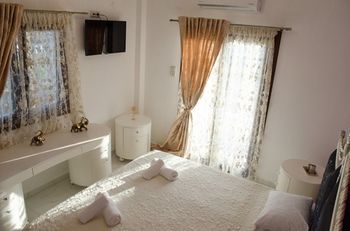 Greek Pride Hotel