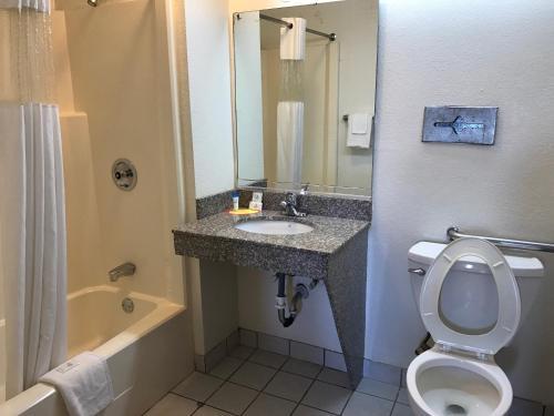Motel Royal Regency Inn