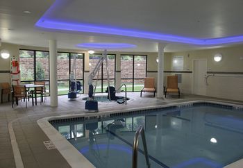 Hotel Courtyard Oneonta