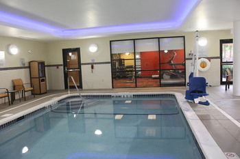 Hotel Courtyard Oneonta