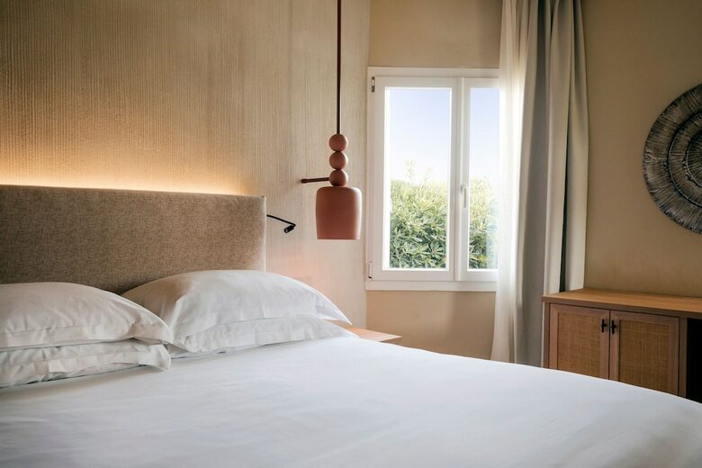 Hotel Mangia's Brucoli, Sicily, Autograph Collection