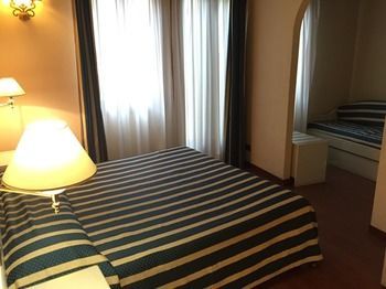 Hotel Venice Resorts
