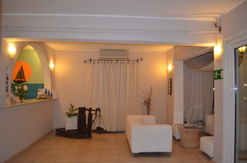 Hotel Rozos