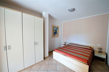 Lola Piccolo Hotel