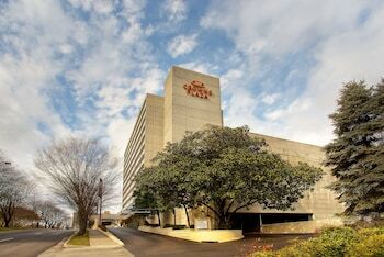 Crowne Plaza Hotel Knoxville Downtown University