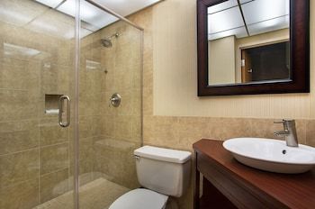 Crowne Plaza Hotel Knoxville Downtown University