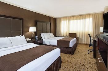 Crowne Plaza Hotel Knoxville Downtown University